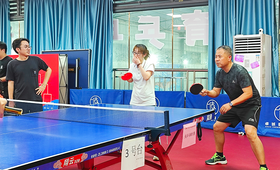 AG�콢�� (�й���½) ���޹�˾����