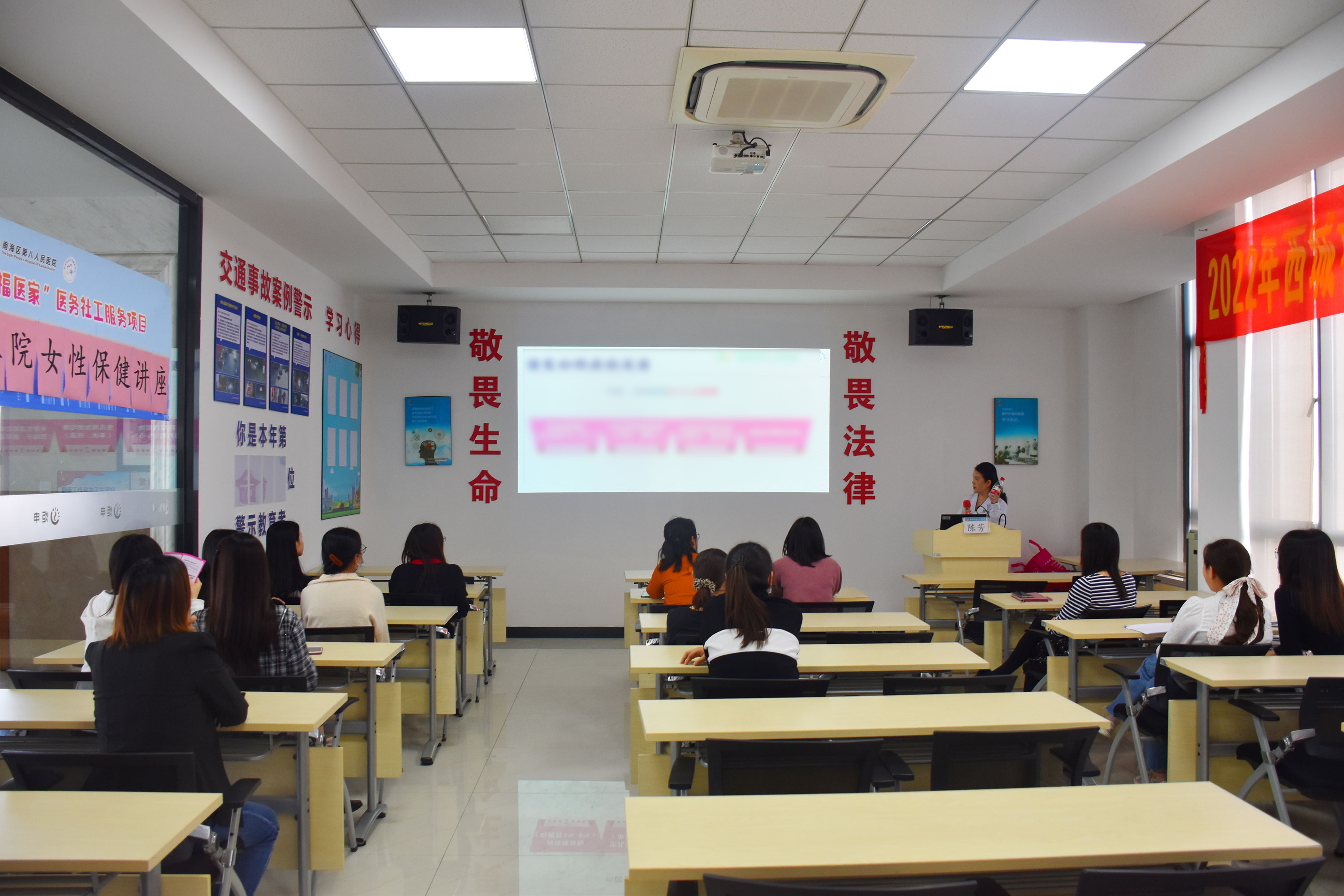 AG�콢�� (�й���½) ���޹�˾����