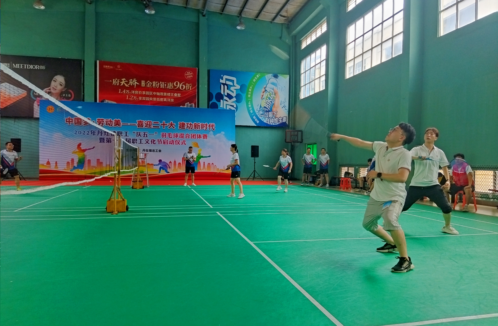 AG�콢�� (�й���½) ���޹�˾����