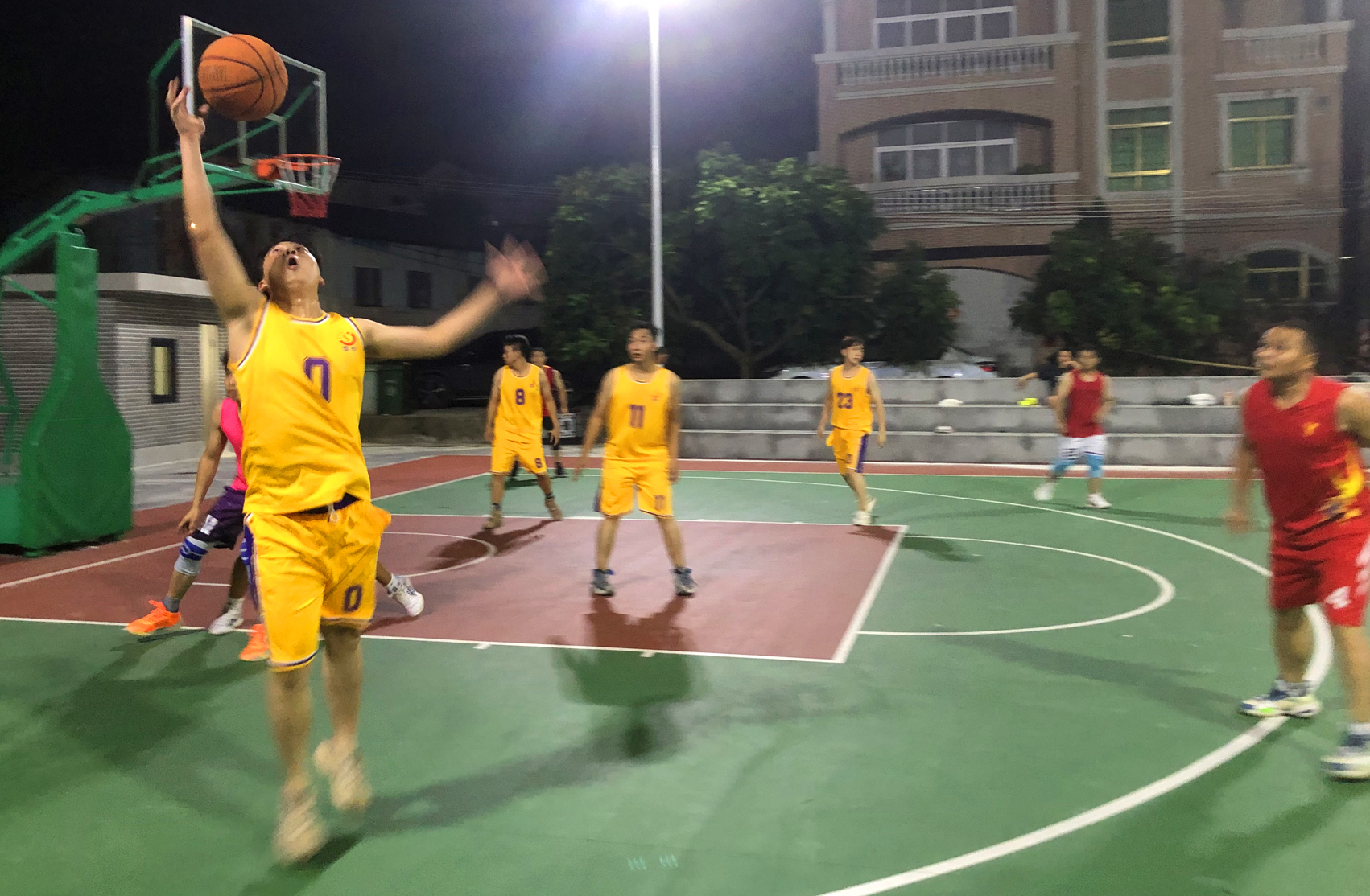 AG�콢�� (�й���½) ���޹�˾����