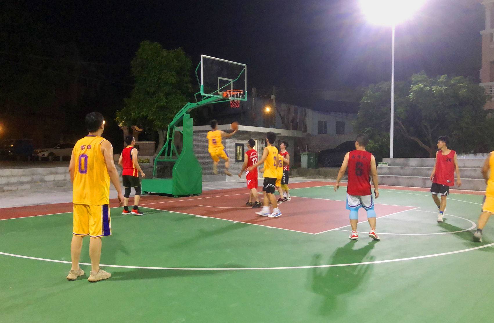 AG�콢�� (�й���½) ���޹�˾����