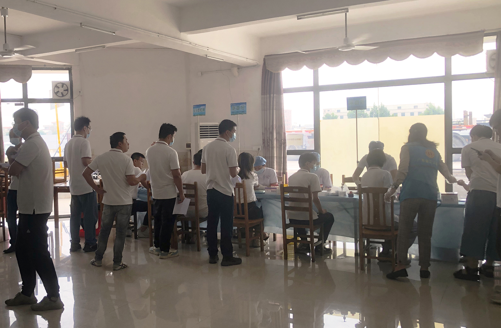 AG�콢�� (�й���½) ���޹�˾����