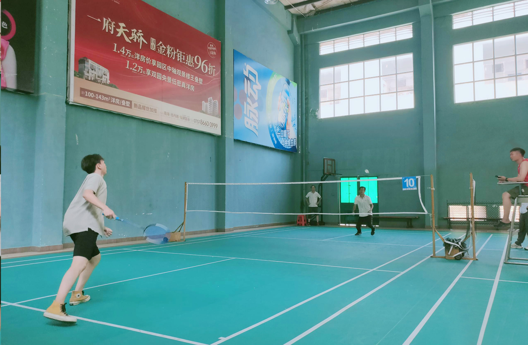 AG�콢�� (�й���½) ���޹�˾����