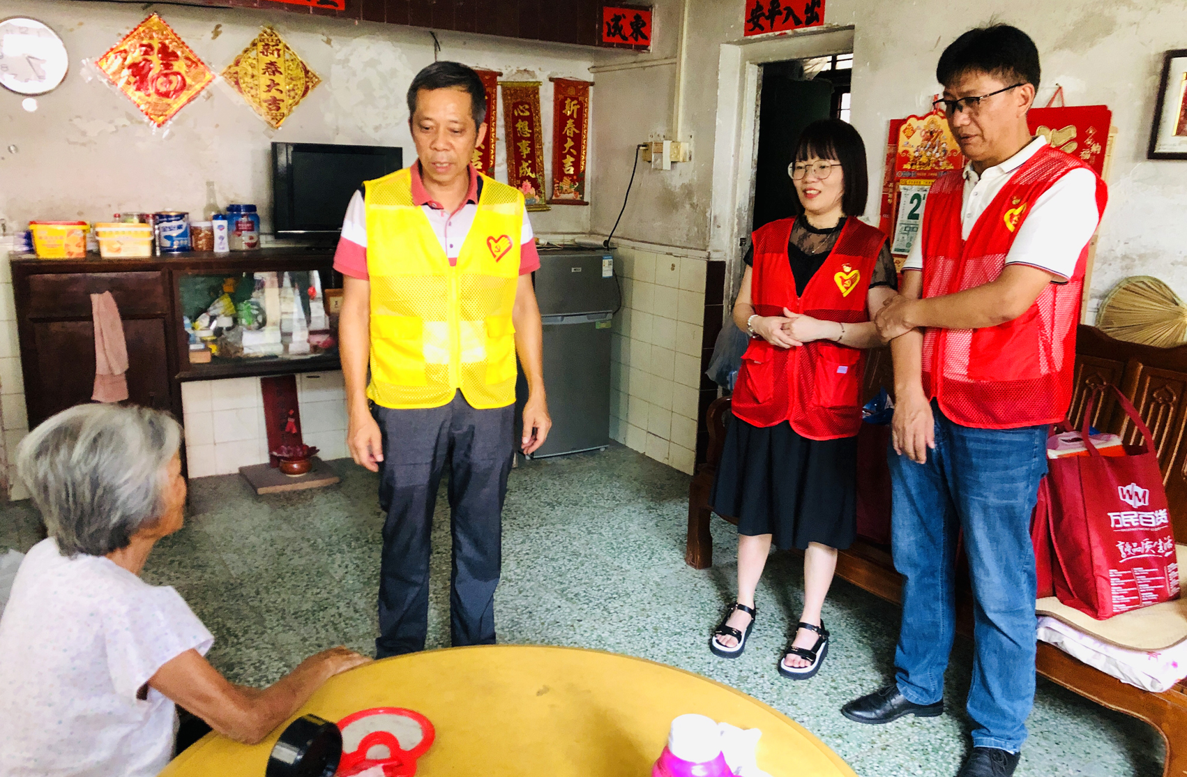 AG�콢�� (�й���½) ���޹�˾����