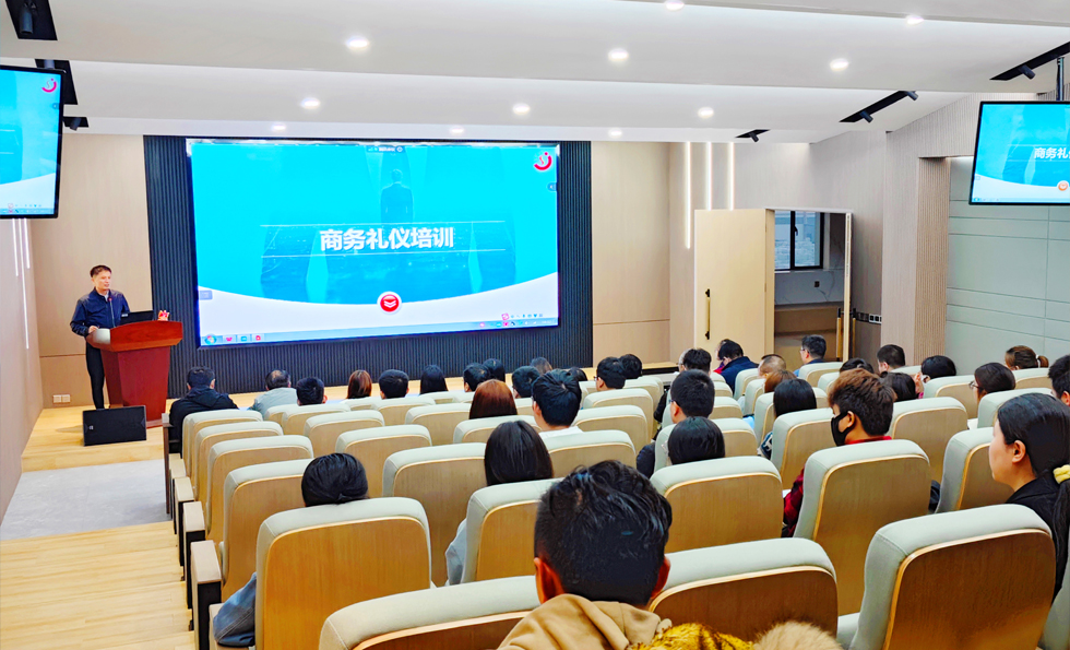 AG�콢�� (�й���½) ���޹�˾����