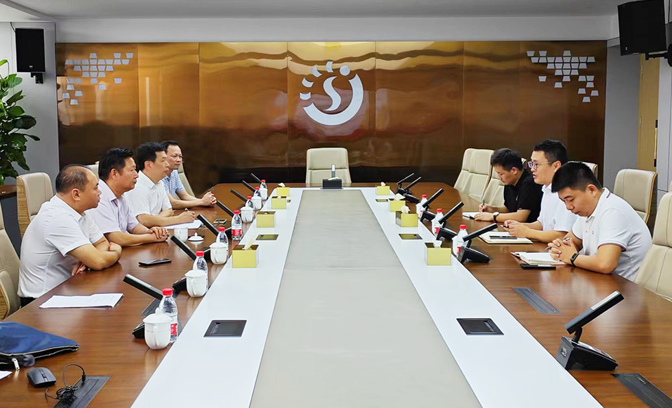 AG�콢�� (�й���½) ���޹�˾����