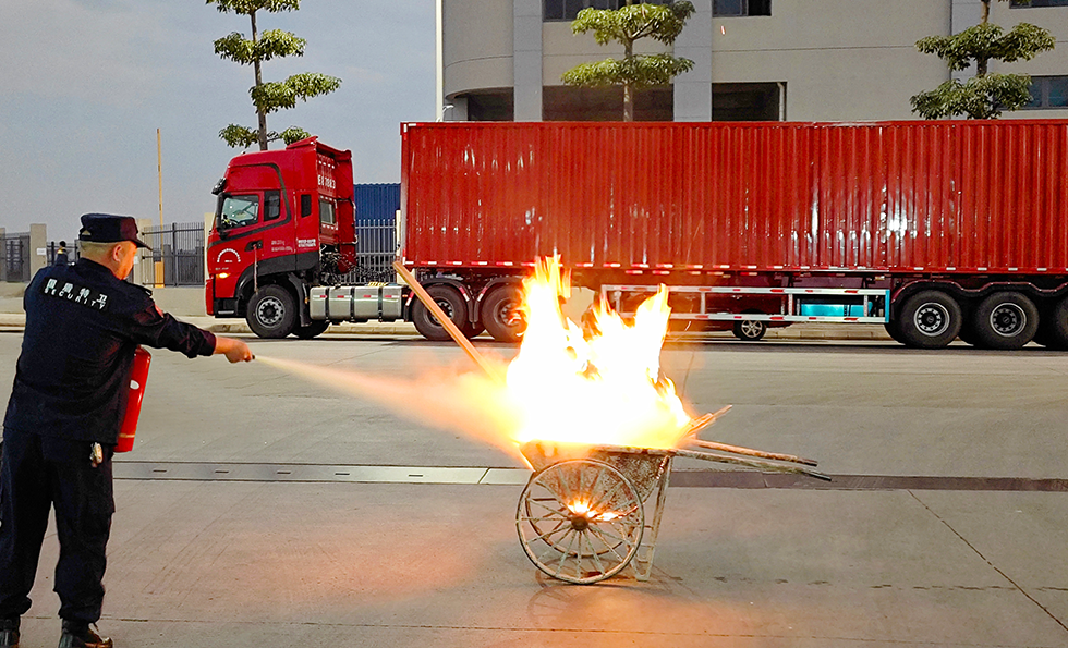 AG�콢�� (�й���½) ���޹�˾����