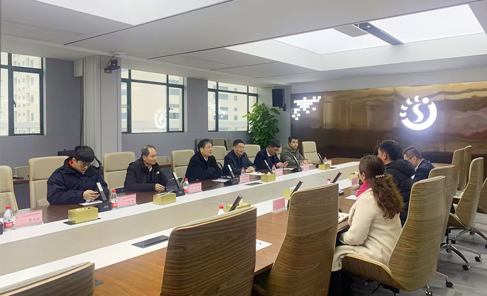 AG�콢�� (�й���½) ���޹�˾����