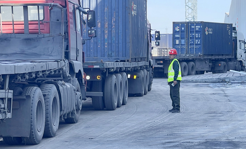 AG�콢�� (�й���½) ���޹�˾����