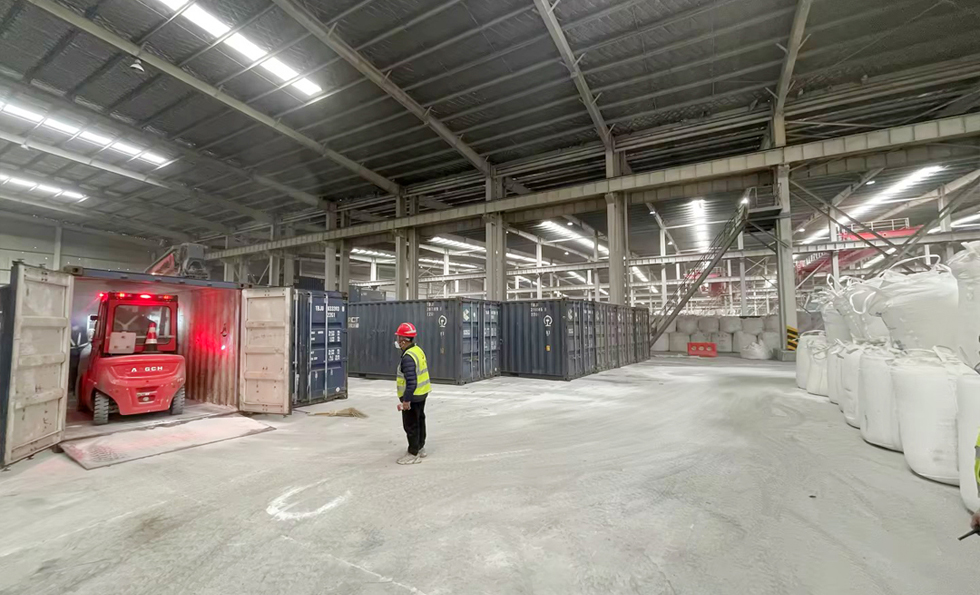 AG�콢�� (�й���½) ���޹�˾����