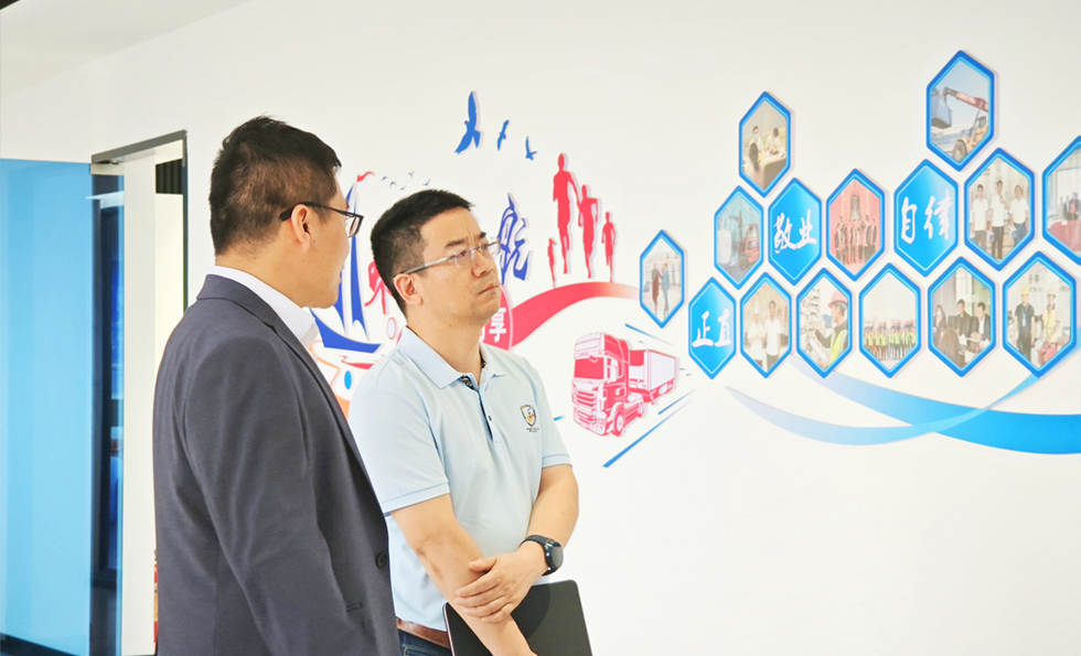 AG�콢�� (�й���½) ���޹�˾����