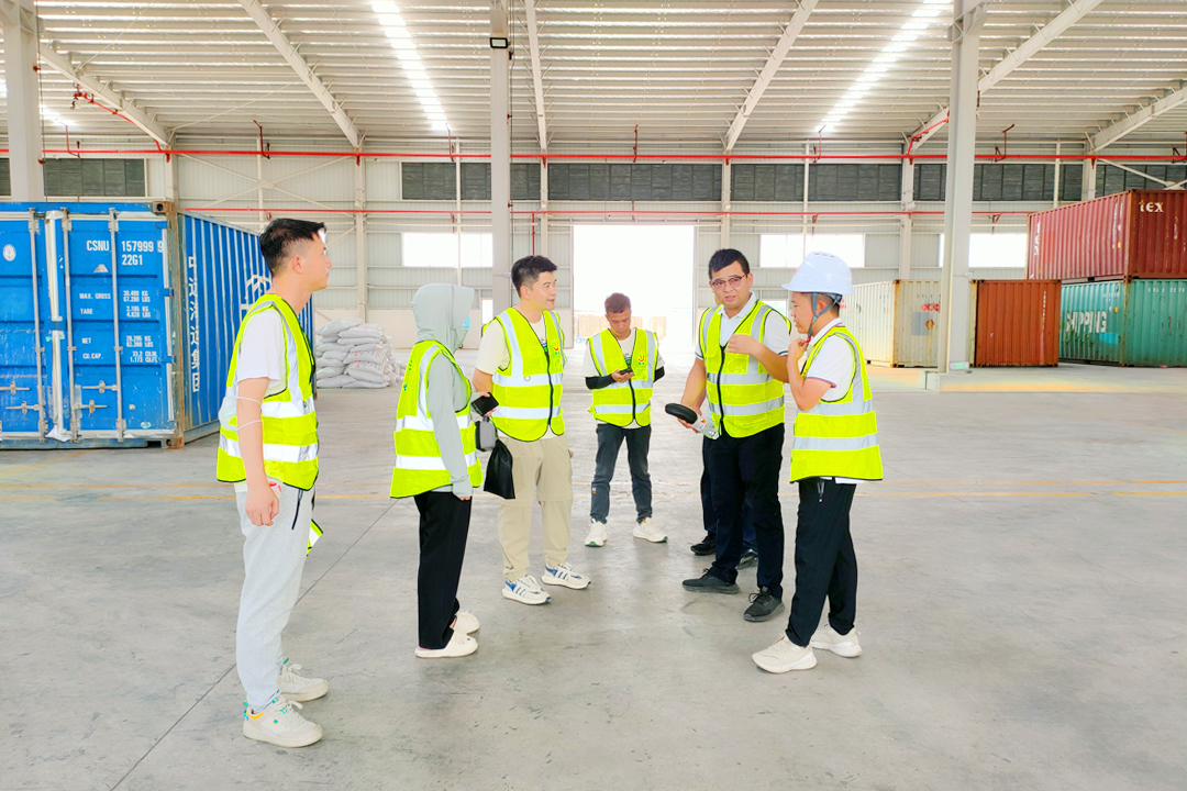 AG�콢�� (�й���½) ���޹�˾����