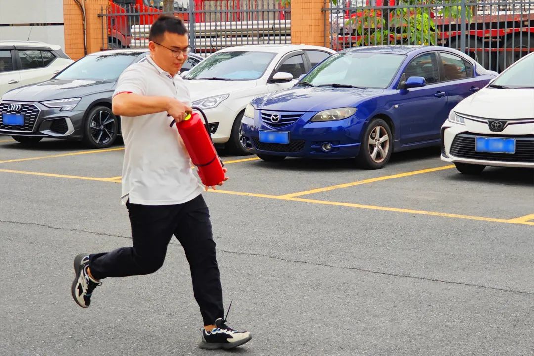 AGÆì½¢Ìü (Öйú´ó½) ÓÐÏÞ¹«Ë¾¹ÙÍø