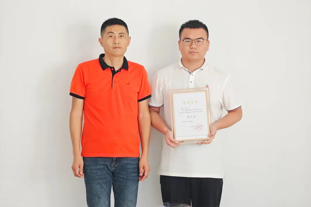 AG�콢�� (�й���½) ���޹�˾����