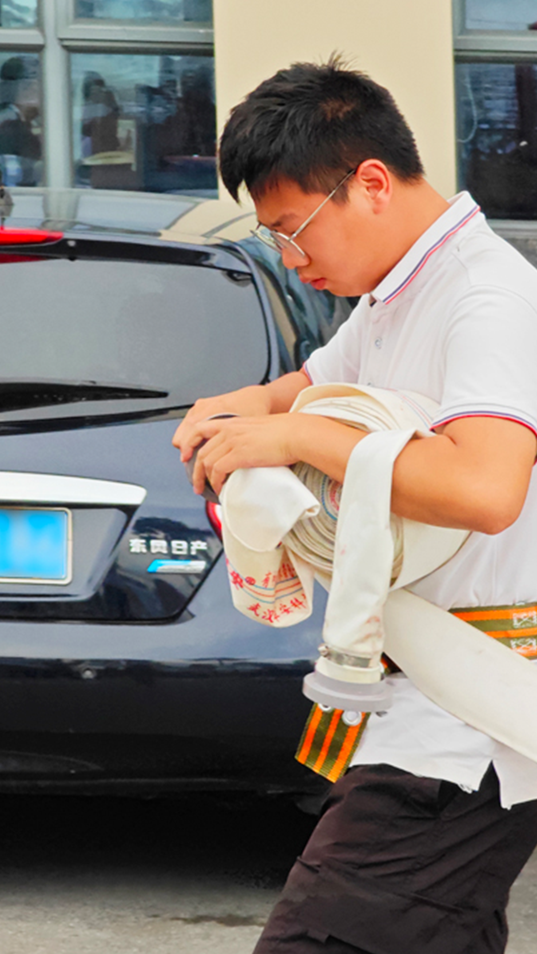 AG�콢�� (�й���½) ���޹�˾����