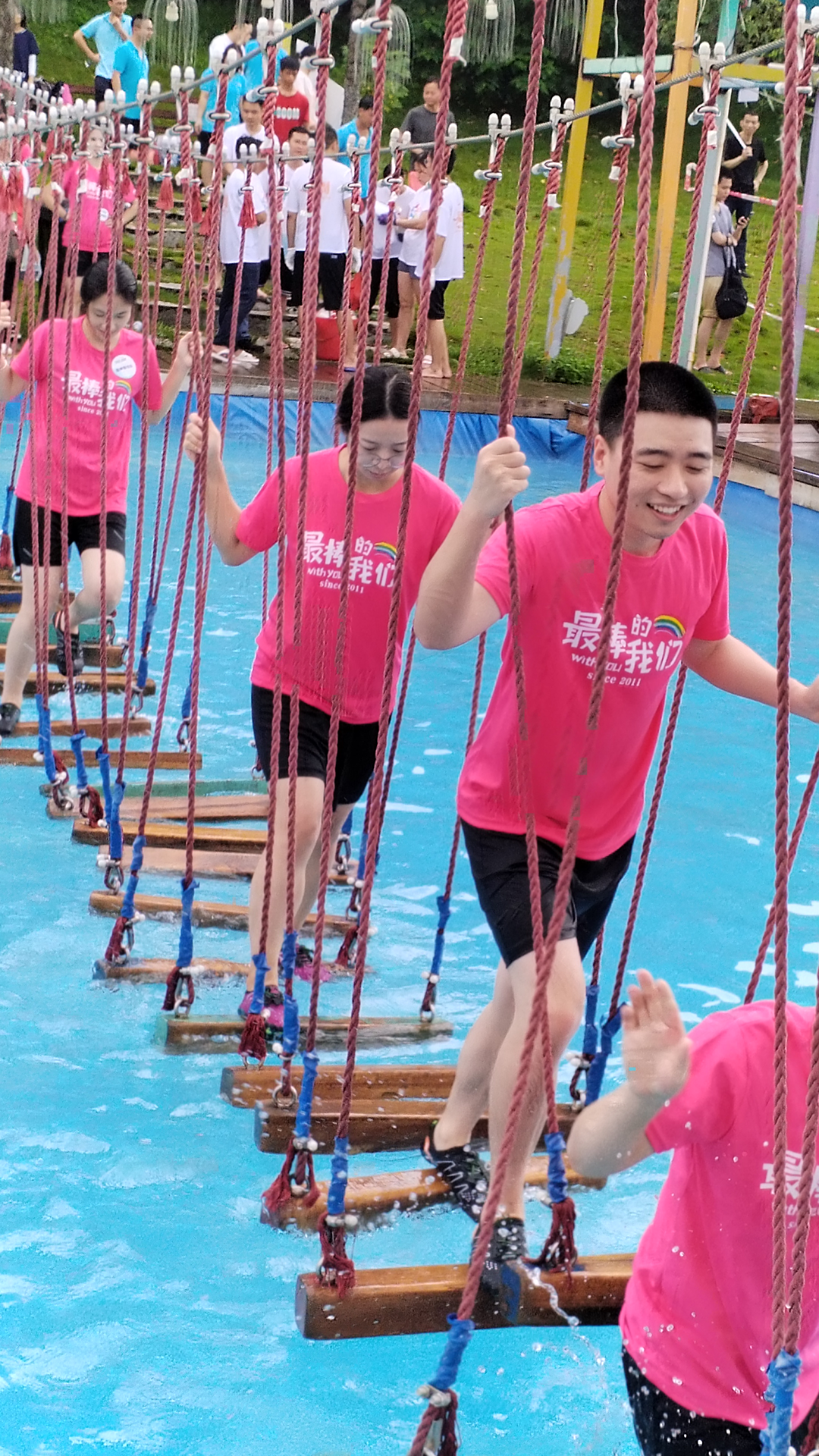 AG�콢�� (�й���½) ���޹�˾����