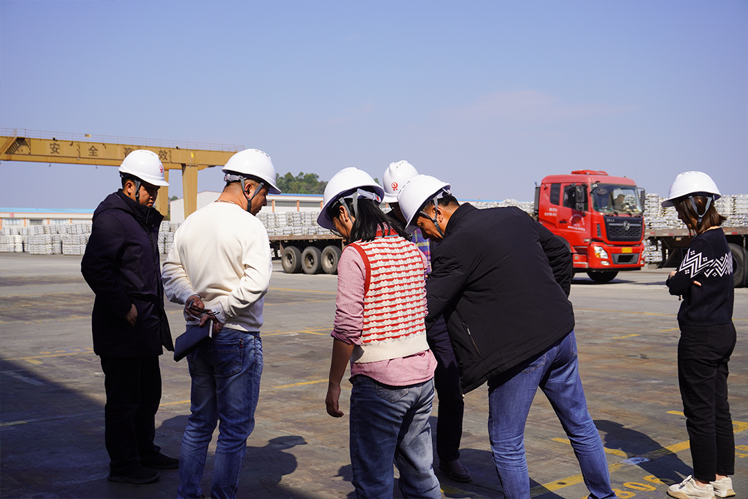 AG�콢�� (�й���½) ���޹�˾����