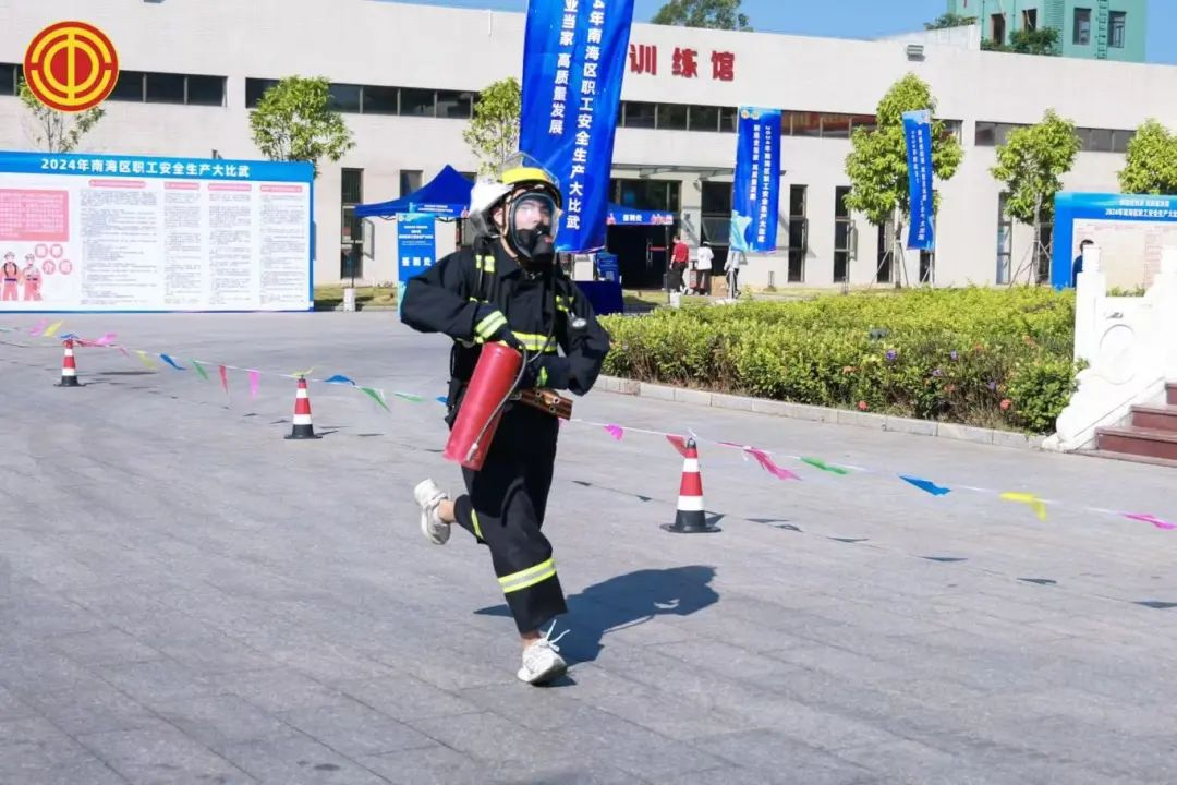 AG�콢�� (�й���½) ���޹�˾����