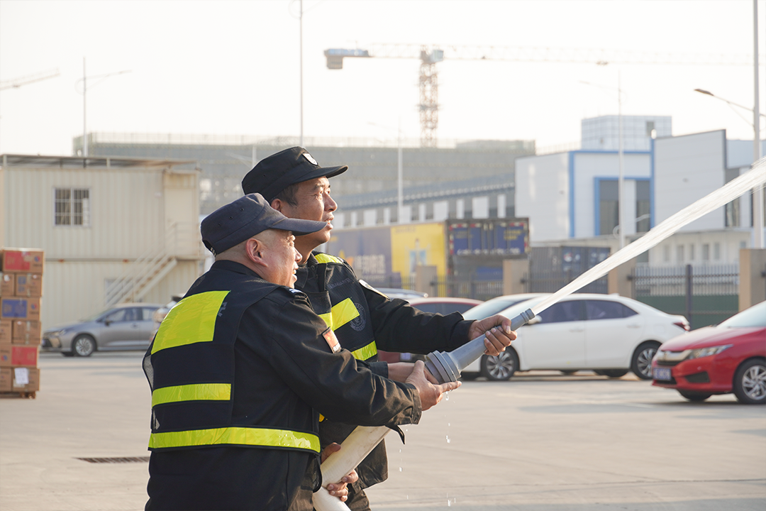 AG�콢�� (�й���½) ���޹�˾����