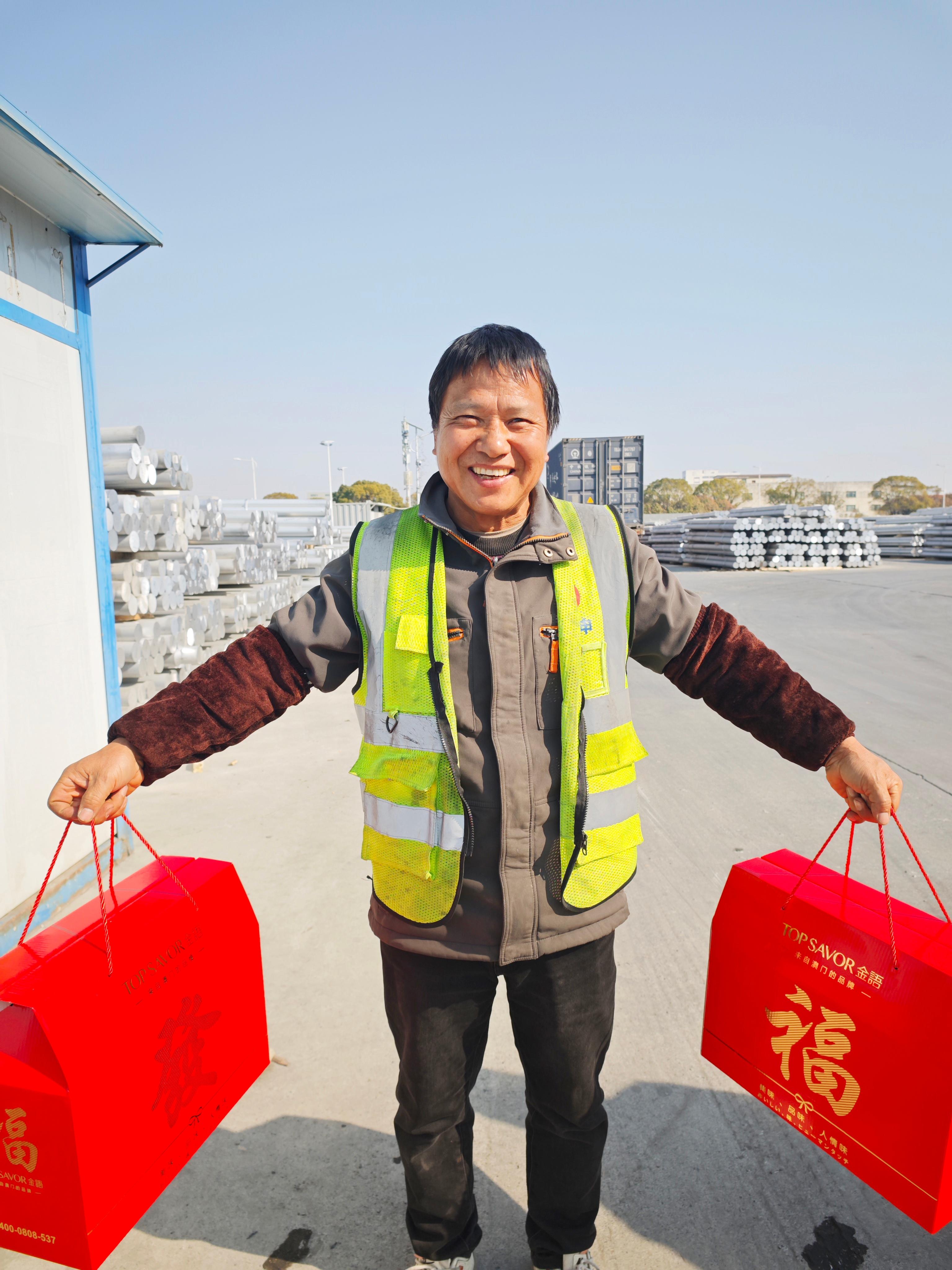 AG�콢�� (�й���½) ���޹�˾����