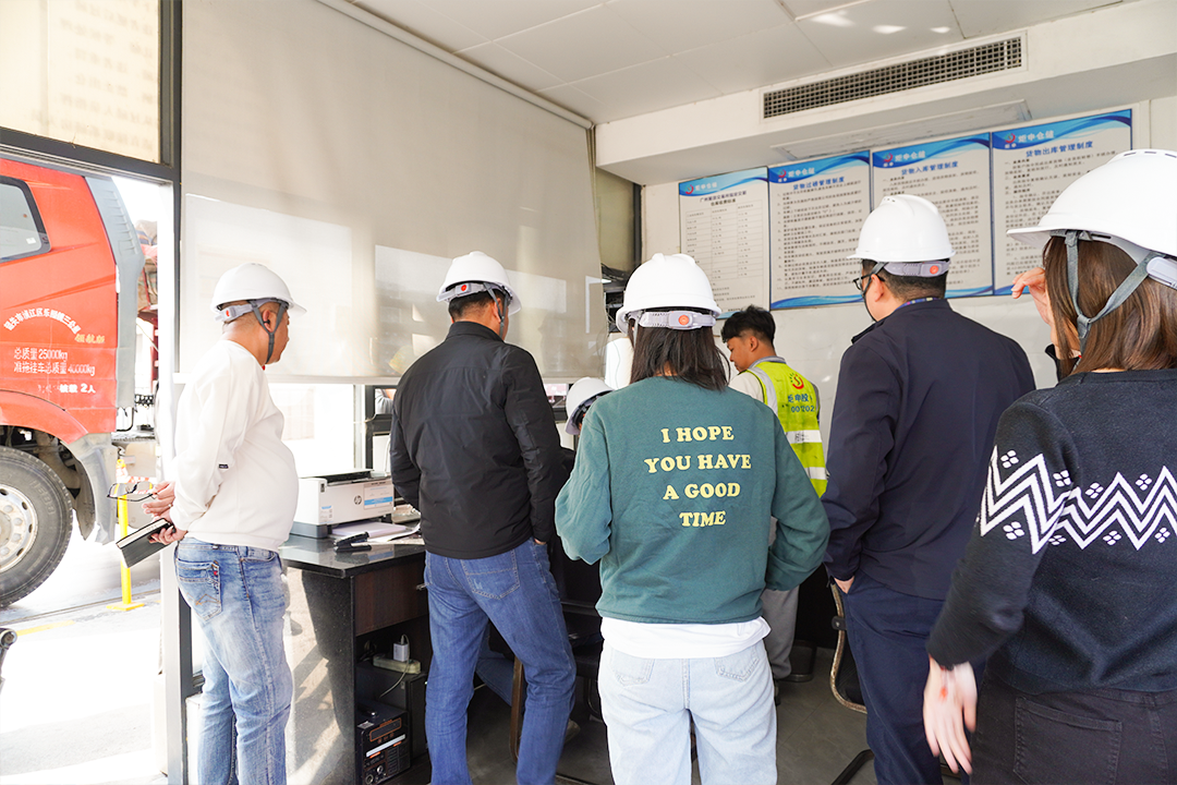 AG�콢�� (�й���½) ���޹�˾����