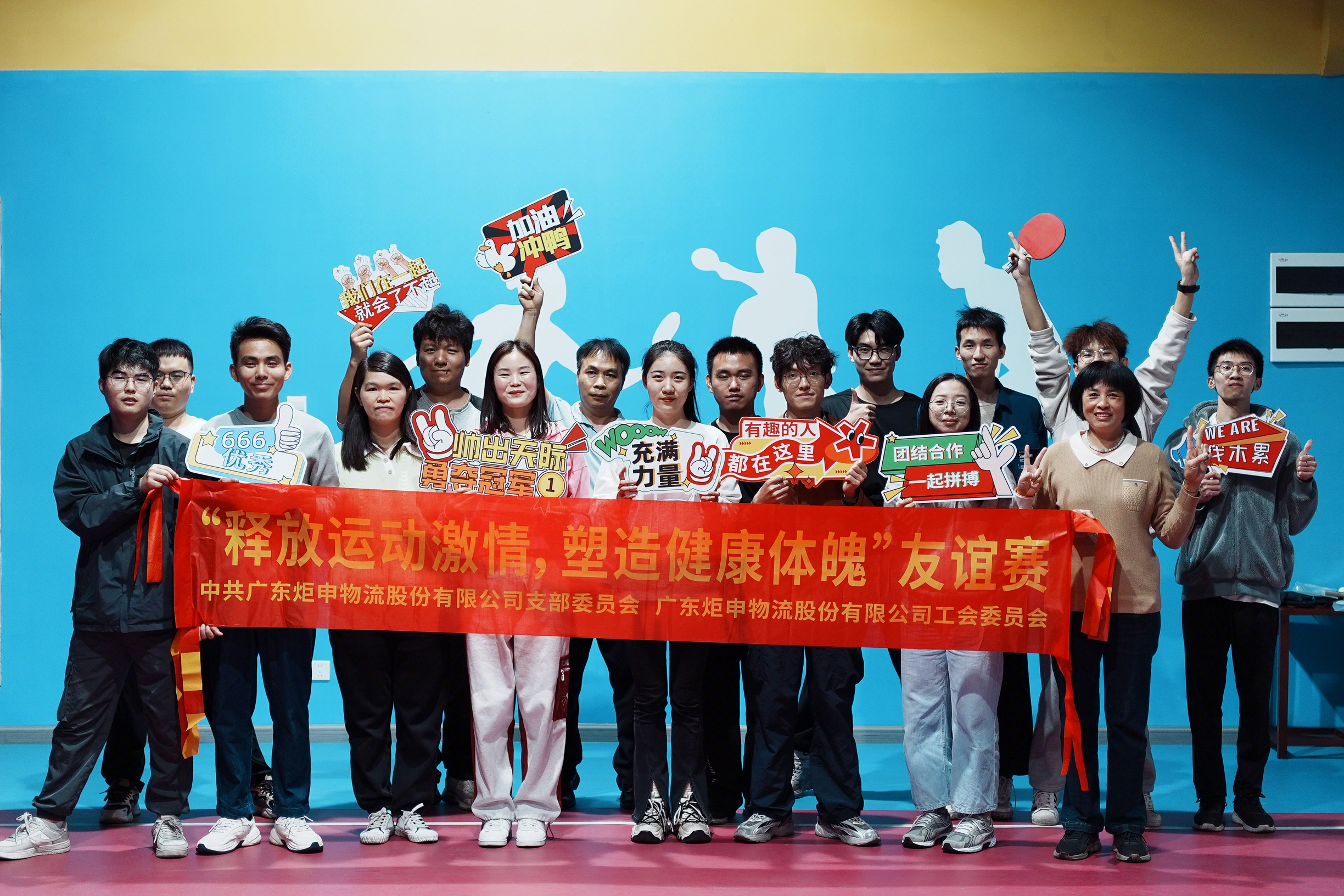 AG�콢�� (�й���½) ���޹�˾����