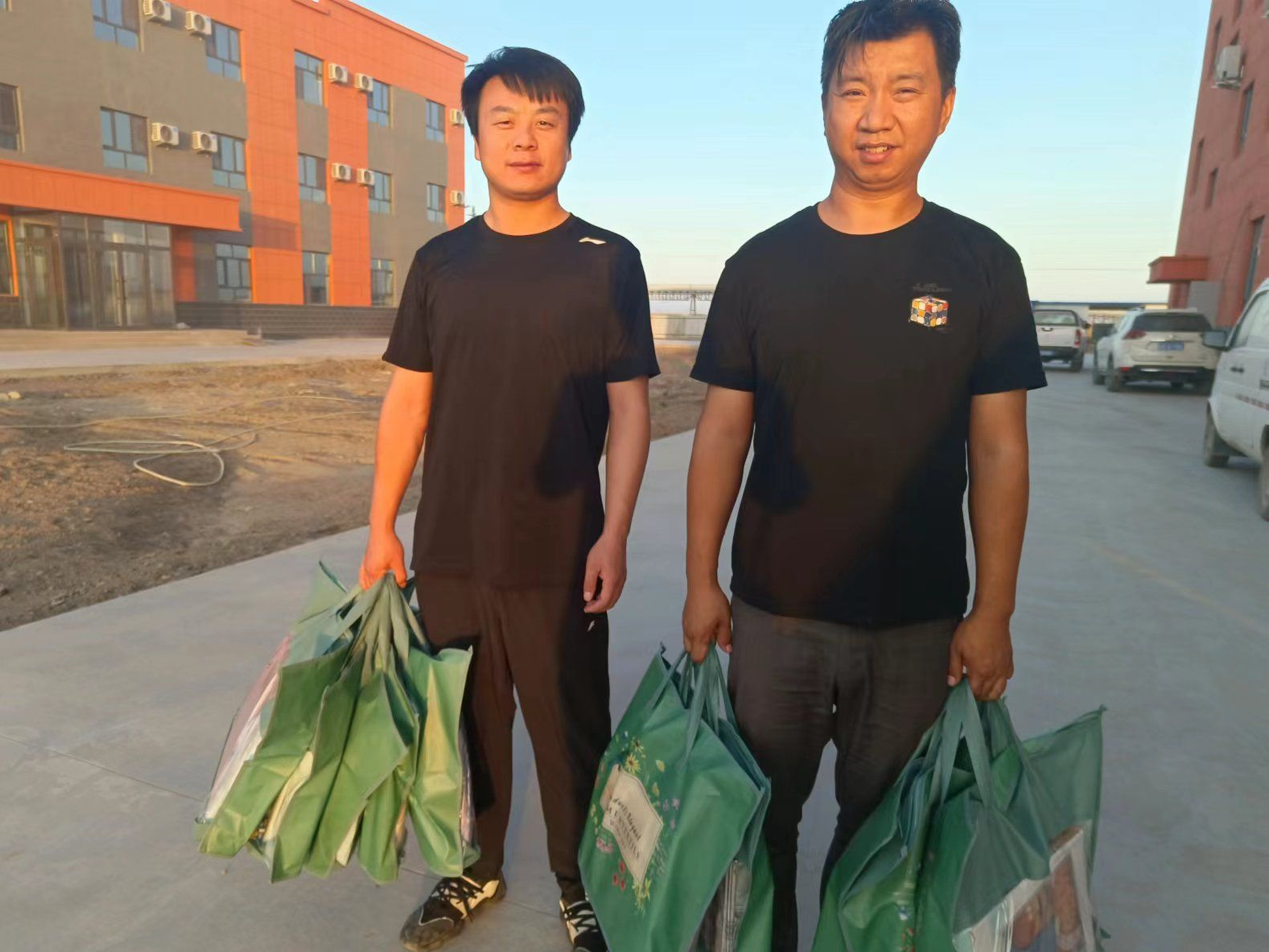 AG�콢�� (�й���½) ���޹�˾����