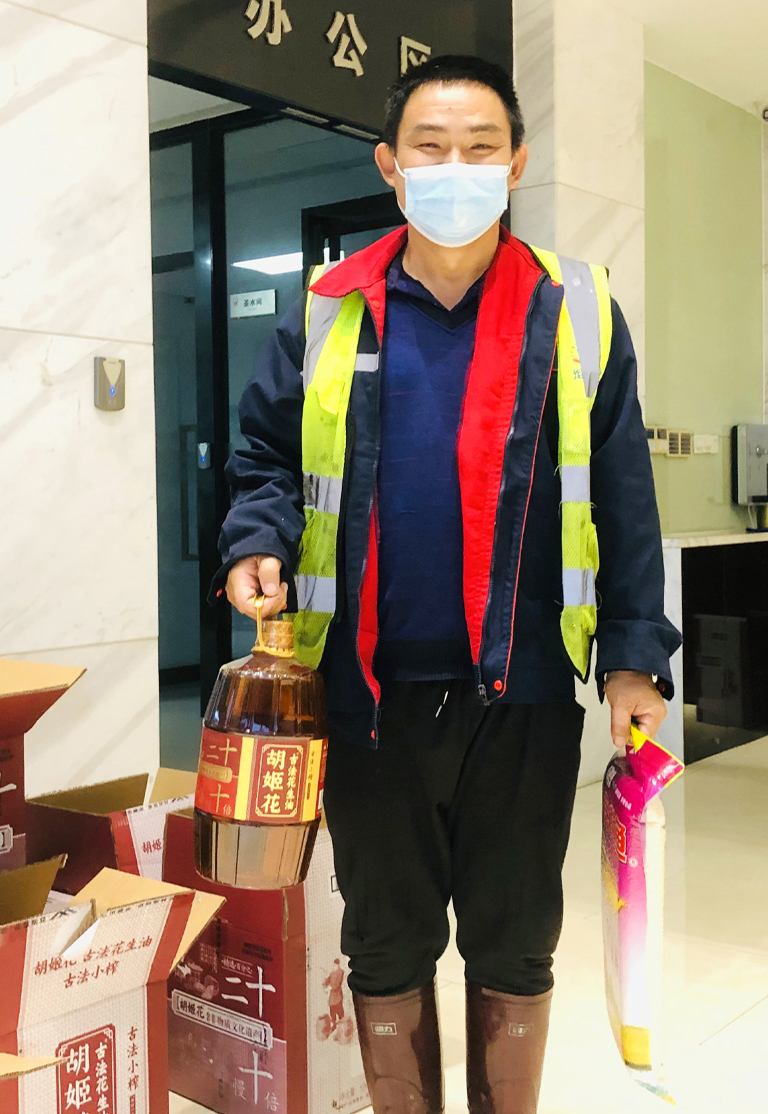 AG�콢�� (�й���½) ���޹�˾����