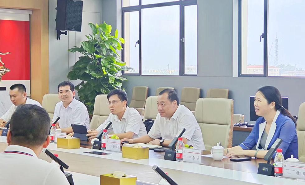 AG�콢�� (�й���½) ���޹�˾����