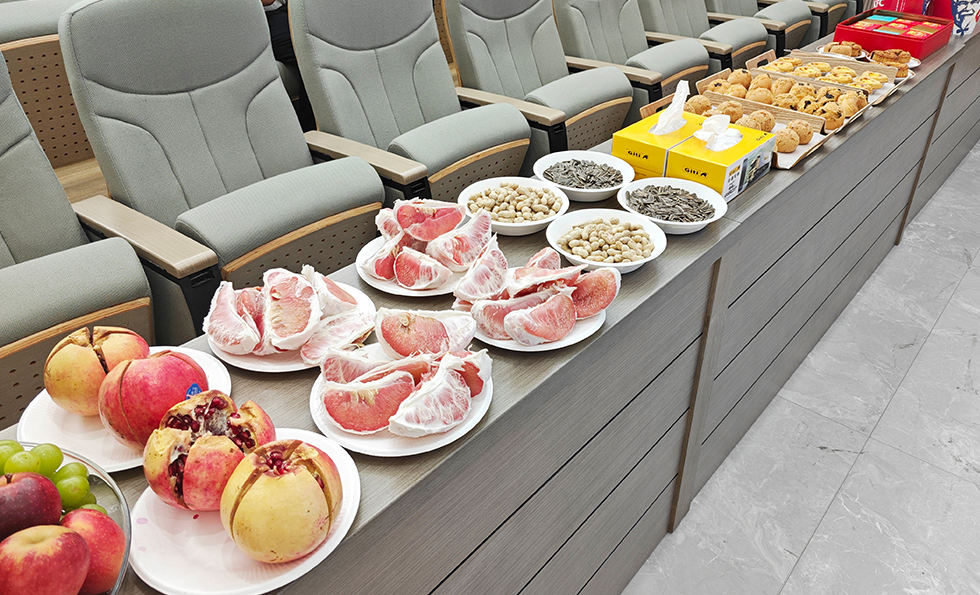 AG�콢�� (�й���½) ���޹�˾����