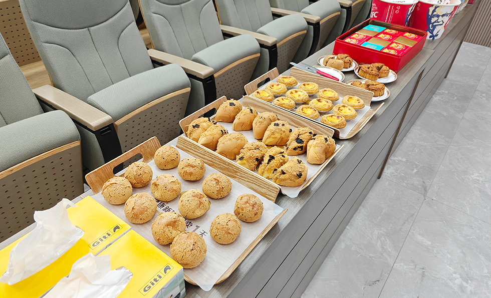 AG�콢�� (�й���½) ���޹�˾����