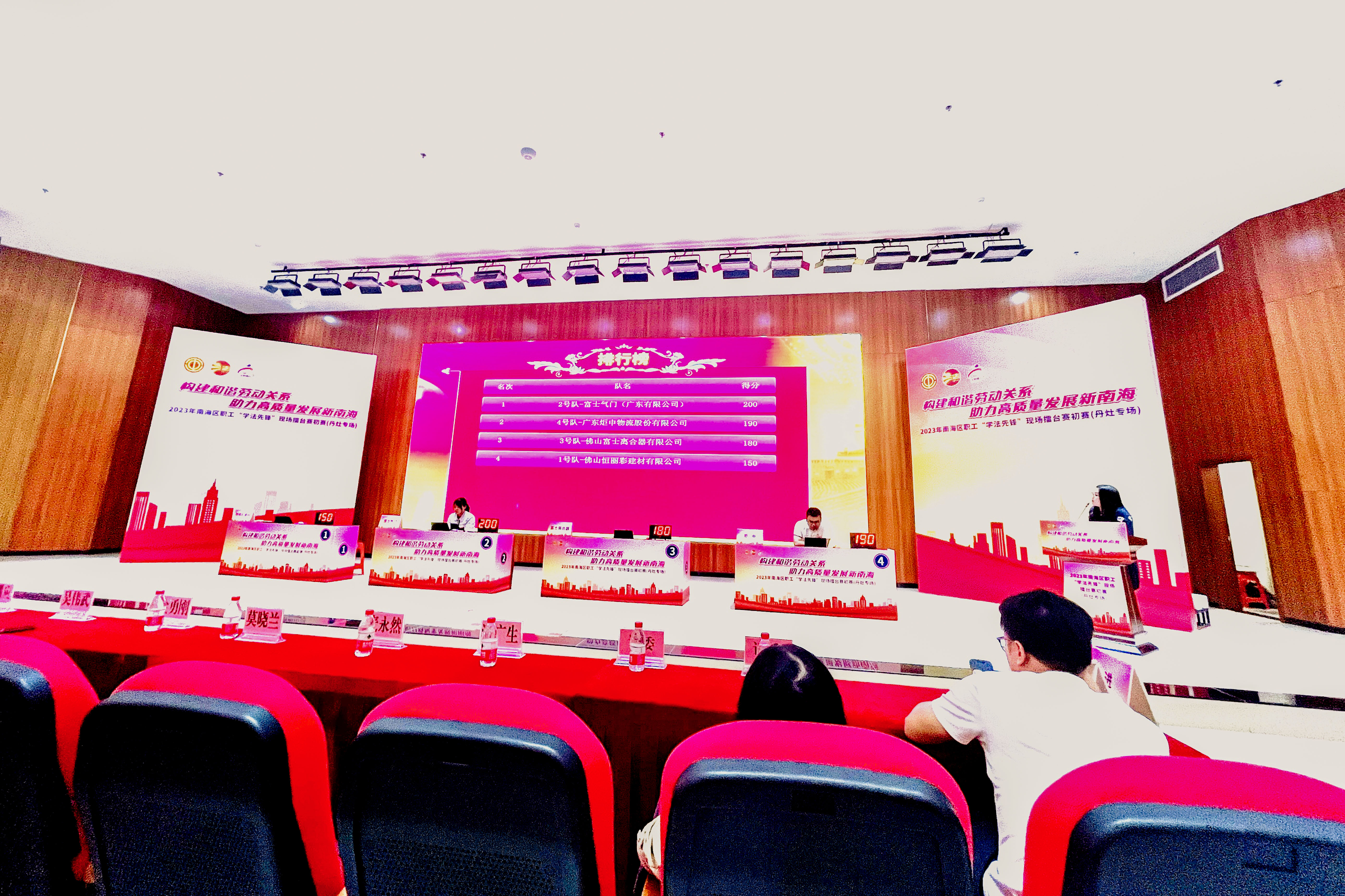 AG�콢�� (�й���½) ���޹�˾����