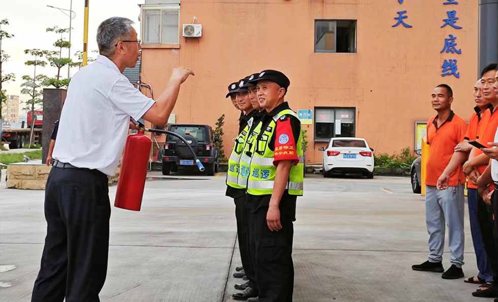 AG�콢�� (�й���½) ���޹�˾����