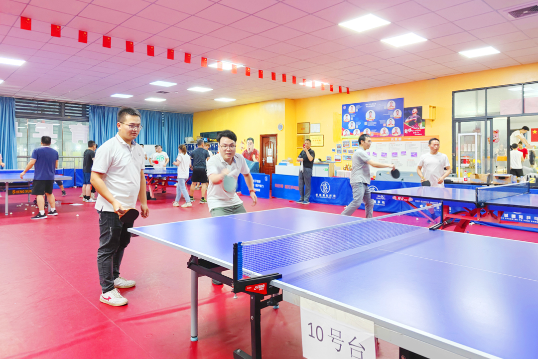 AG�콢�� (�й���½) ���޹�˾����