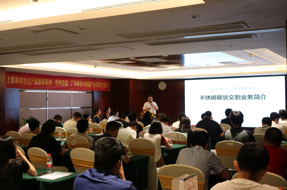 AG�콢�� (�й���½) ���޹�˾����