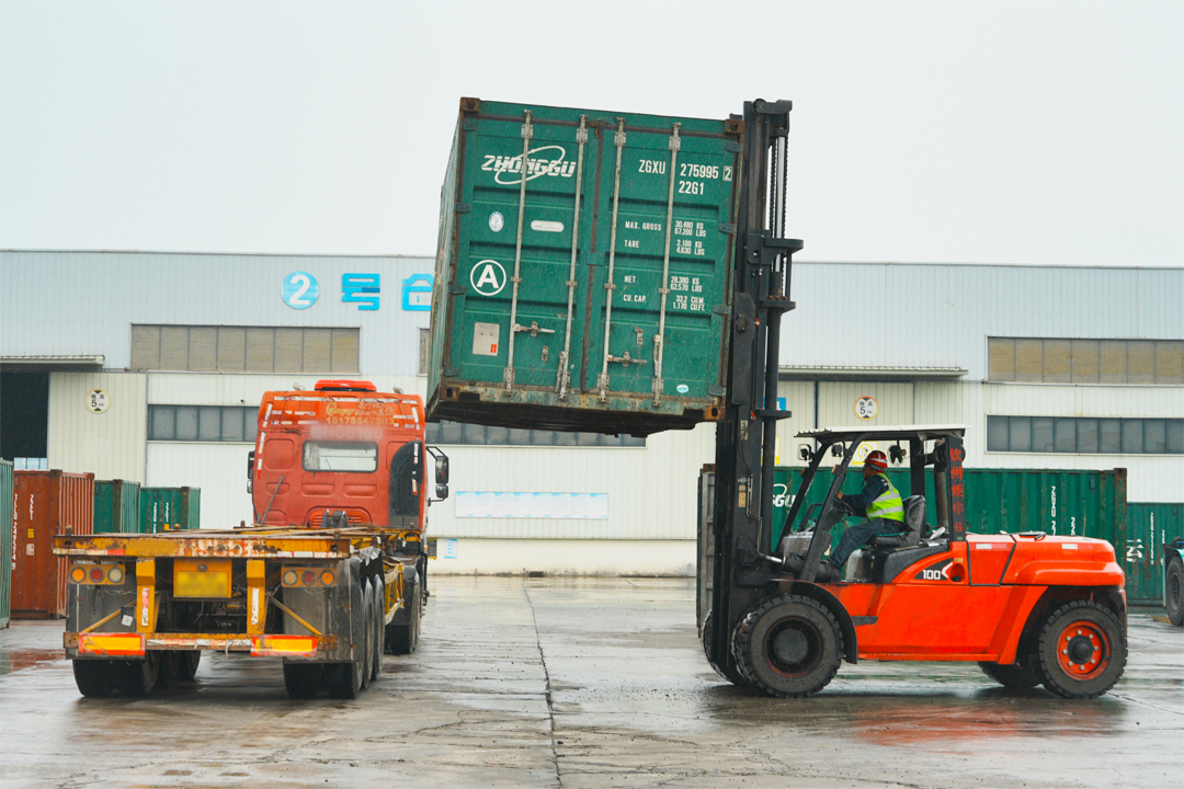 AG�콢�� (�й���½) ���޹�˾����